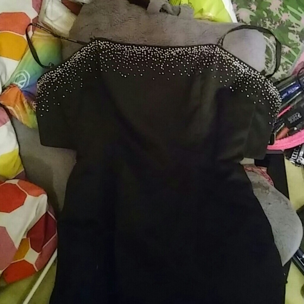 Dress that is a prom dress